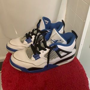 Air Jordan “4” Retro